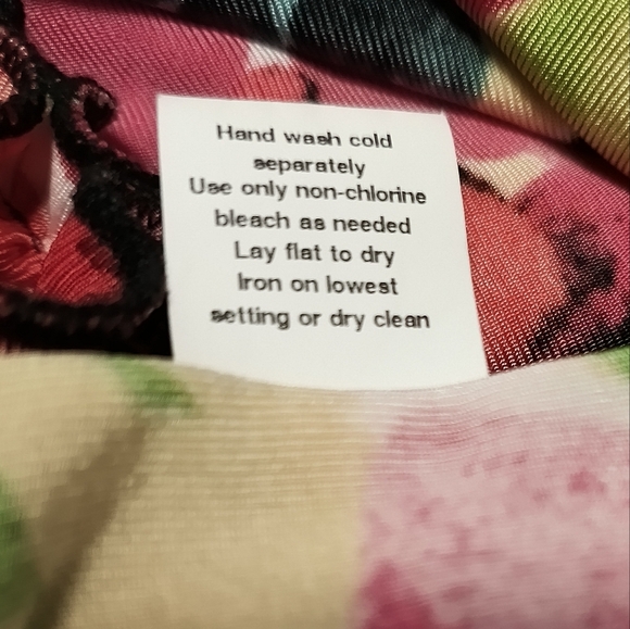 Floral Multicolor Women's Top / Size XL - Picture 5 of 9